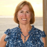 Darlene Haut, Cfa
