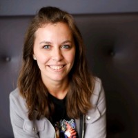Debbie Theunissen
