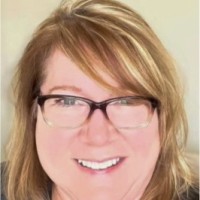Lori Kendall