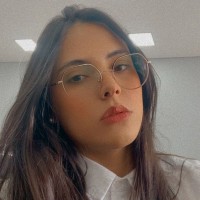 Ariane Sanches