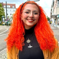 Ebru-Büsra Caliskan