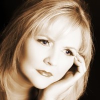 Darlene Tryon