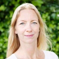 Esther Bakker