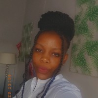 Zinhle Mlungwana