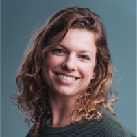 Suzanne Van Der Gun