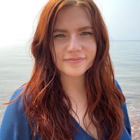 Alina Holmstrom