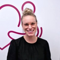 Elizabeth Arnott