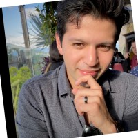 Edward Aguirre