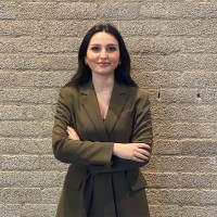 Ezgi Elik