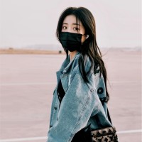 罗家琪