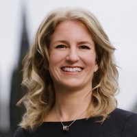 Dr. Nicole Grünewald