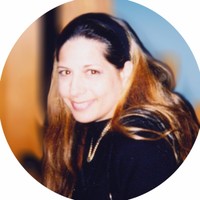 Lynda Santarsiero