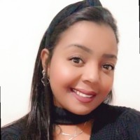 Katy Simon Santos Ferreira
