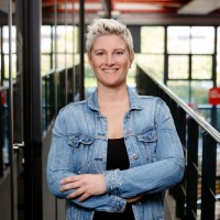 Yvonne Van Knaap