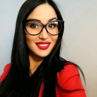 Юлия Коноплёва