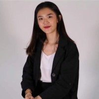 Joycelyn G.