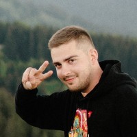 Artur Snoz