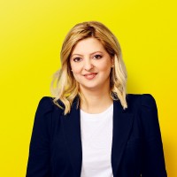 Nikoletta Kolomburda