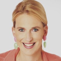Nicole Von Thülen