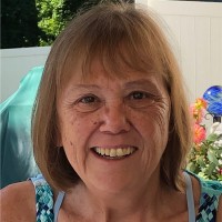Lorraine Craig