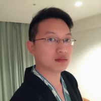 李晨隆