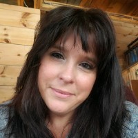 Sandi Tomlinson