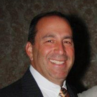 Michael Desharnais
