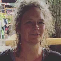 Jacqueline Van der Heijden