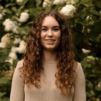 Karen De Jong