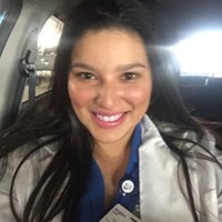 Angela Leal