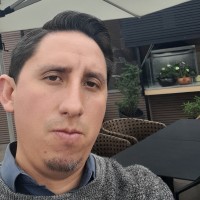 Luis Tinajero Raza