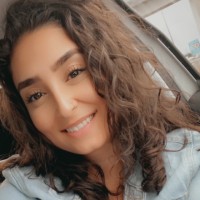 Esra Mor