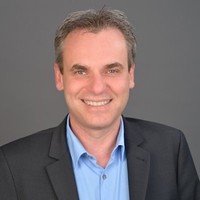 Frank Prof. Dr. Überall