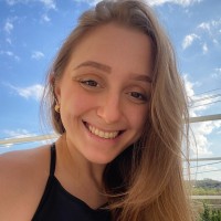 Thais Laurentis