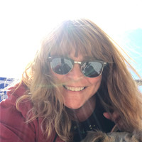 Karen Leslie