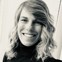Lindsay Davis