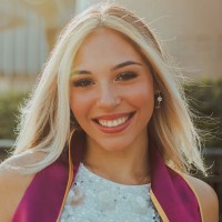 Alexa Flores