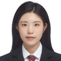 Lilyan LI