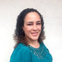Natalie Rivera, Mba