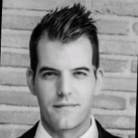 Adrián Lanau Huertas