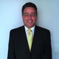 Geoffrey Holt