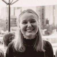 Laura Andrews