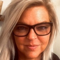 Beth Knox
