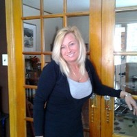 Tina Lewis