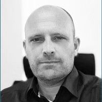Ronny Tabel