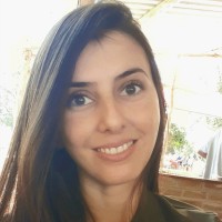 Adriana Costa Valim de Carvalho