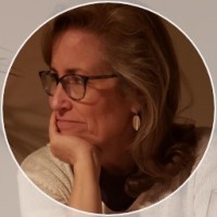 Elizabeth Stern