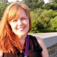 Suzanne Powell