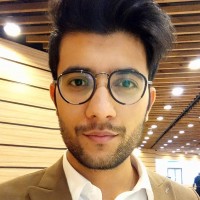 Navid Nakhei