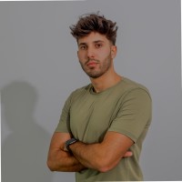 Carlos Flores Sánchez